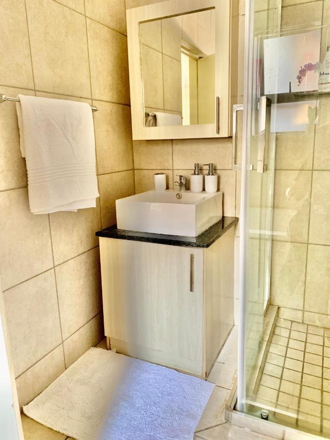 774Ways Holiday Home Hartbeespoort Εξωτερικό φωτογραφία
